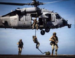   مصر اليوم - الولايات المتحدة تعزّز وجودها العسكري قرب إيران وترجيحات بحملة جوية لعدة أيام دون اجتياح بري