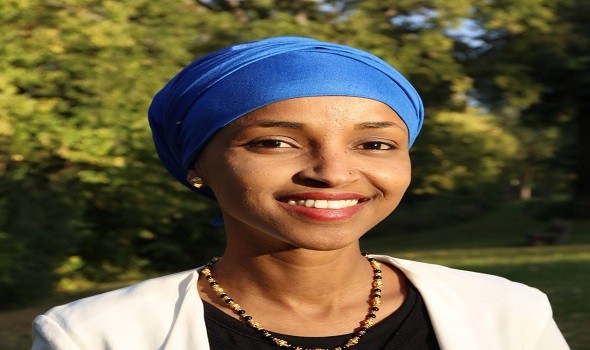   مصر اليوم - مداهمة منزل عضوة الكونجرس إلهان عمر في واشنطن وسط غموض بشأن التحقيق