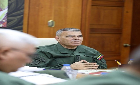   مصر اليوم - وزير دفاع فنزويلا يعلن مقتل عدد من حراس مادورو