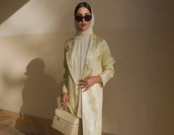 مصر اليوم - طرق لتنسيق الأصفر الزبدي بأسلوب أنيق للمحجبات