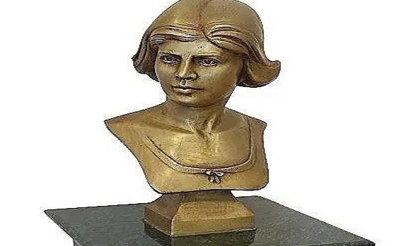   مصر اليوم - مي زيادة أديبة النهضة التي تجاوزت دور “الملهمة” وصنعت حضورها الفكري