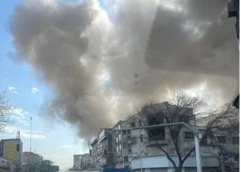   مصر اليوم - قصف إيراني يشعل مبنى في تل أبيب وإصابة بحالات اختناق