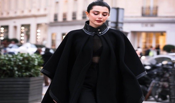   مصر اليوم - إطلالات محتشمة لنجمات أسبوع الموضة تصلح للصباح في رمضان 2026