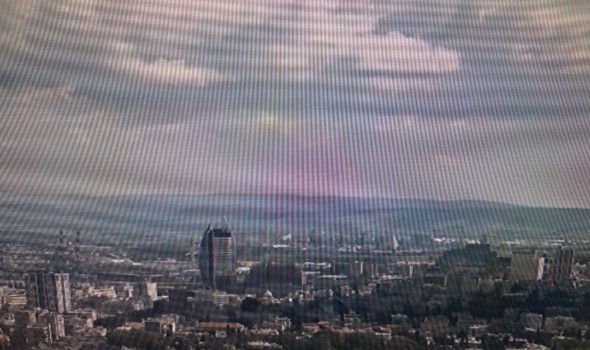   مصر اليوم - تصاعد التوتر في الخليج انفجار أبوظبي وهجمات على الدوحة والسعودية وإغلاق جزئي للمجالات الجوية في البحرين والكويت