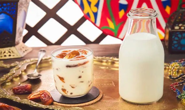   مصر اليوم - التمر بالحليب عند الإفطار في رمضان خيار صحي متكامل يدعم المناعة