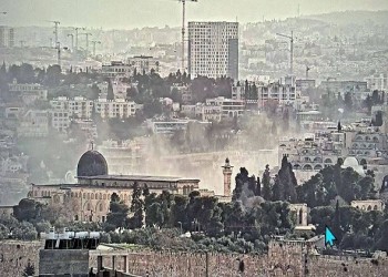 مصر اليوم - إسرائيل تدين جنون النظام الإيراني بعد سقوط شظايا صاروخ قرب المسجد الأقصى