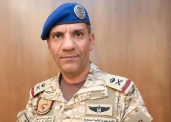 مصر اليوم - التحالف يكشف عن استهداف مواقع عسكرية حوثية في اليمن