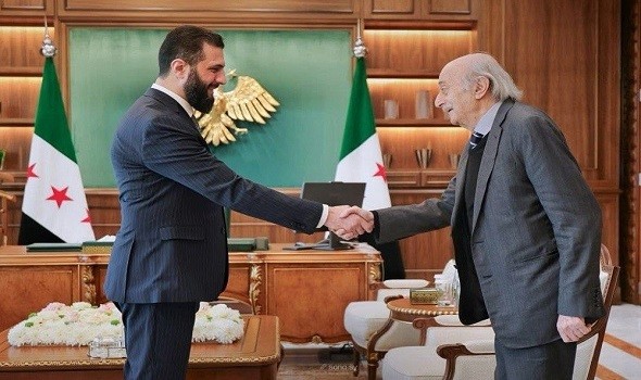   مصر اليوم - جنبلاط في دمشق بدعم سعودي وملف السويداء يتصدر المشهد