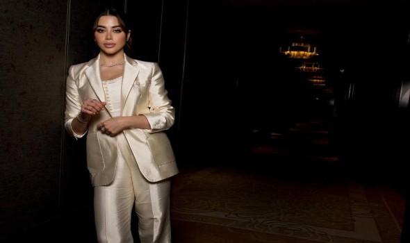   مصر اليوم - البدلة النسائية تتألق في ربيع 2026 بإطلالات تجمع بين الكلاسيكية والجرأة