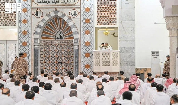   مصر اليوم - ملايين الحجاج يتوافدون إلى عرفات لأداء الركن الأعظم وسط إجراءات تنظيمية وصحية مشددة