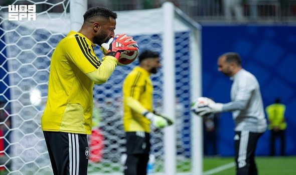   مصر اليوم - كيف أعاد كأس العالم 2026 بريق محمد العويس حارس الهلال السعودي