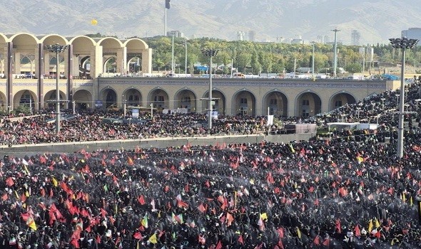   مصر اليوم - جنازة علي خامنئي تجمع أقطاب النظام الإيراني وغياب مجتبى يثير التساؤلات وترمب يعلن وقف إطلاق النار لأسبوع