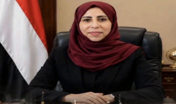   مصر اليوم - تعين أفراح الزوبة أول امرأة تقود خارجية اليمن يثير جدل حاد بين المؤيدين والمعارضين