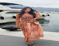   مصر اليوم - 10 إطلالات جمعت بين الراحة والأناقة لدرة خلال رحلتها الصيفية