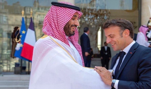   مصر اليوم - الأمير محمد بن سلمان في باريس وماكرون يعتبر الزيارة خطوة مهمة لتعزيز السلام والاستقرار