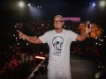   مصر اليوم - عمرو دياب يوجه رسالة امتنان لجمهوره بعد دخوله موسوعة جينيس للأرقام القياسية